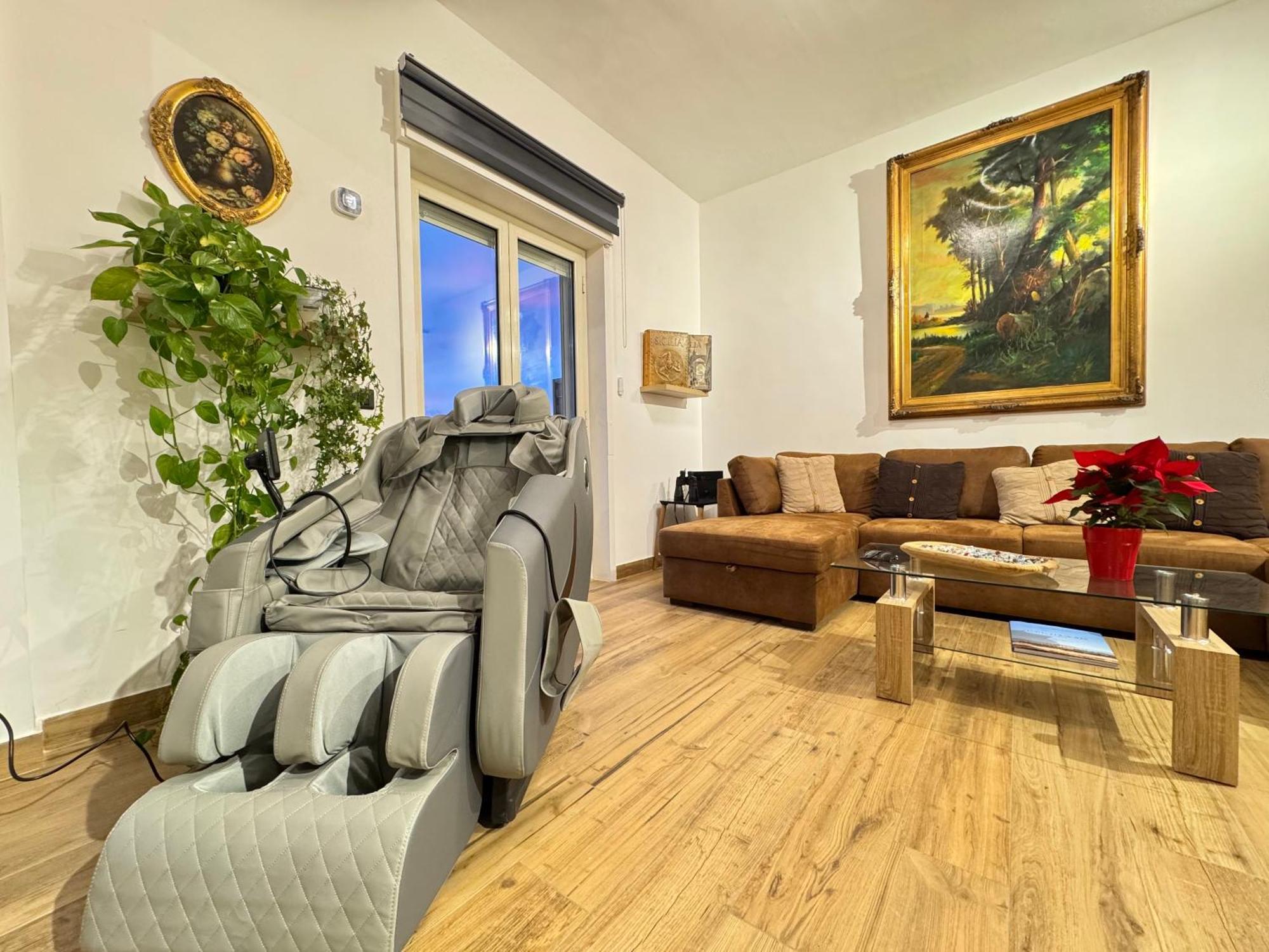 Carrubba'S Luxury Home San Giovanni La Punta Exteriör bild